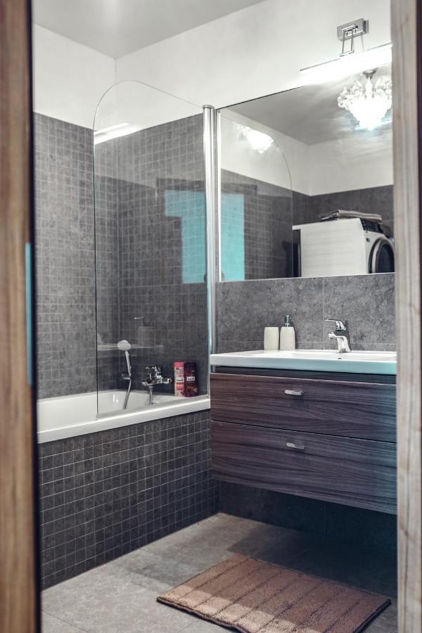 Voir Apartment Μπρατισλάβα Εξωτερικό φωτογραφία